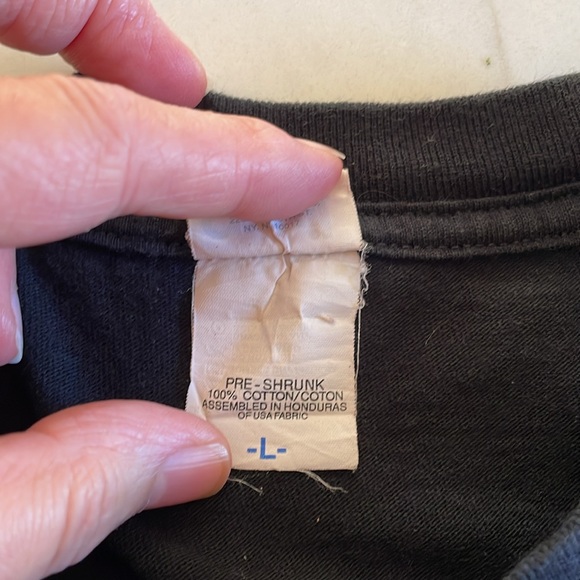 BARRY MANILOW 2007/08 CONCERT TEE - Picture 6 of 7